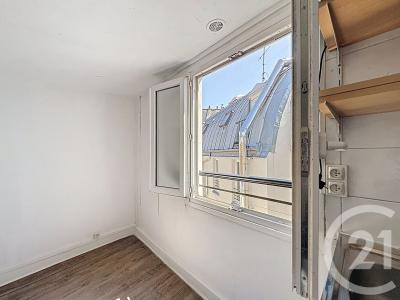 Paris, Île-de-France 75018, France