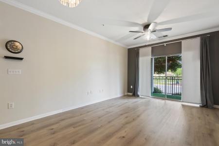 12945 Centre Park Circle Unit# 114, Herndon, Wirginia 20171, USA