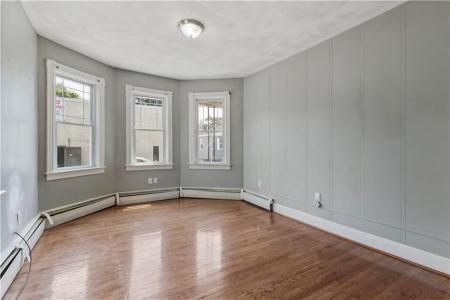 11 Roosevelt , 1, North Providence, Rhode Island 02904