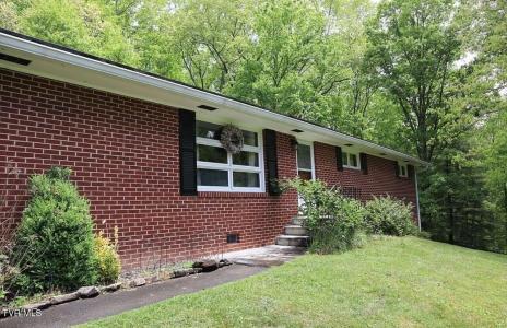 3219 Dungannon Road, Coeburn, Wirginia 24230, USA