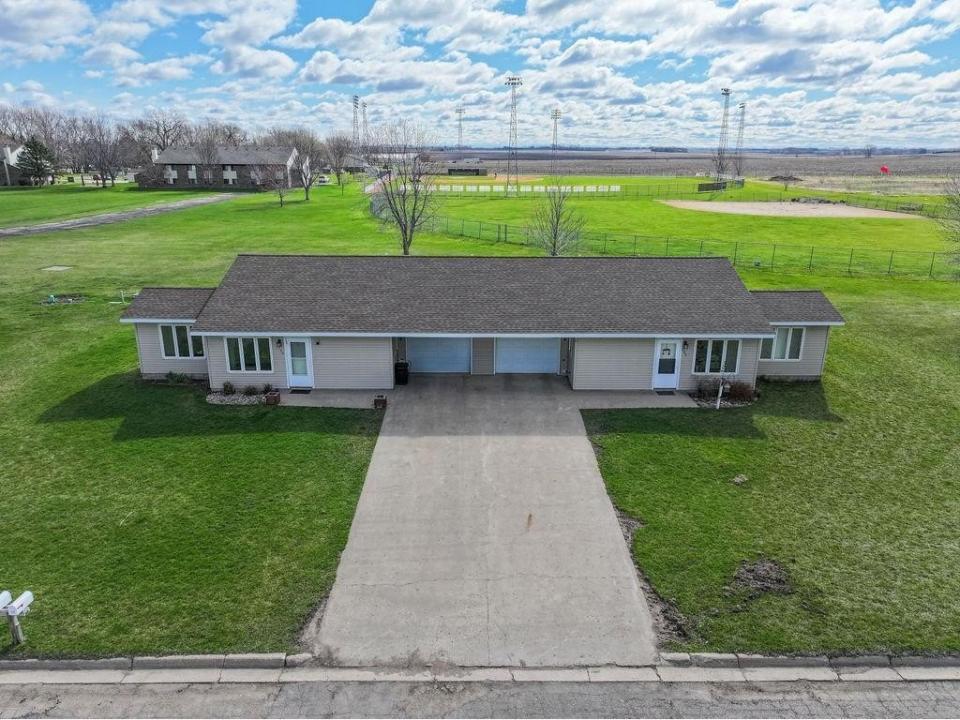 120 N Behl Street, Appleton, Minnesota 56208