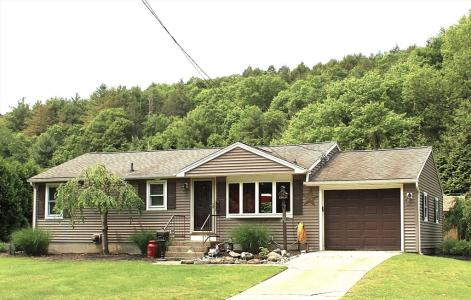 155 Old Palmer Rd, Brimfield, Massachusetts 01010, Estados Unidos
