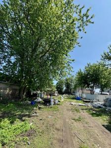 120 East 8th Road, Broad Channel, New York 11693, États-Unis