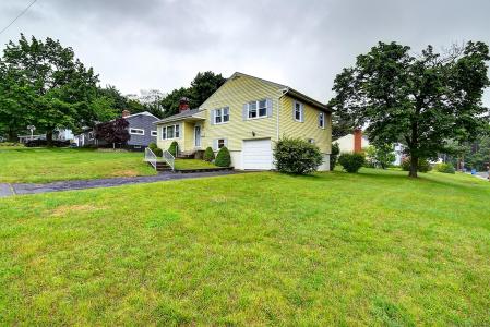 47 Hoffman Road, Manchester, Connecticut 06042, Estados Unidos
