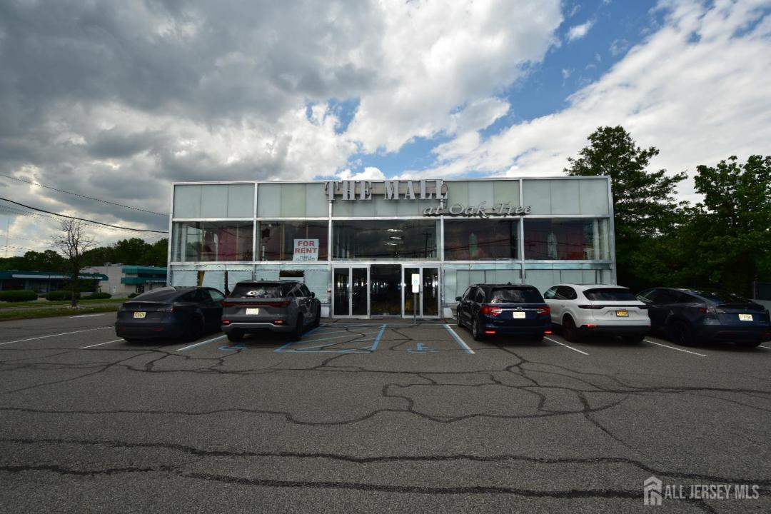1710 Oak Tree Road, Edison, New Jersey 08820, États-Unis