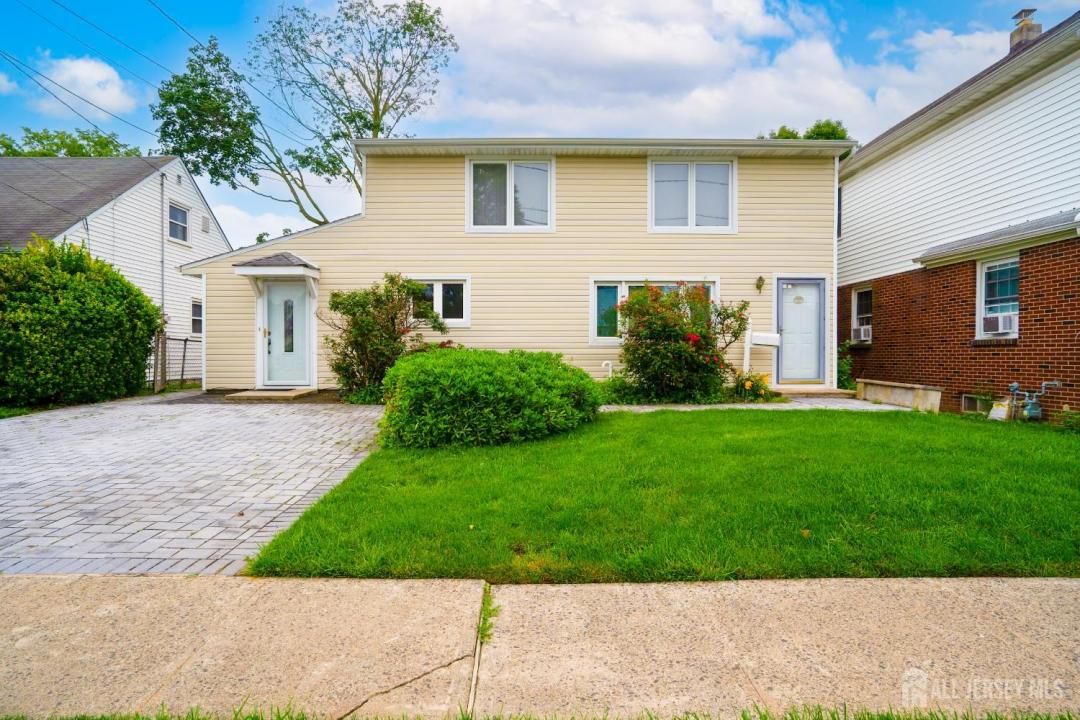314 Benjamin Avenue, Iselin, New Jersey 08830, USA