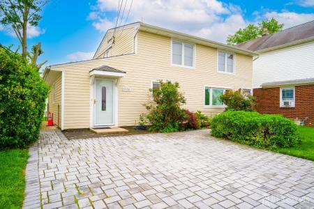 314 Benjamin Avenue, Iselin, New Jersey 08830, USA