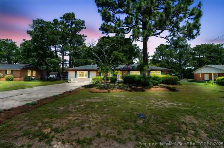 1000 Kaywood Drive, Fayetteville, North Carolina 28311