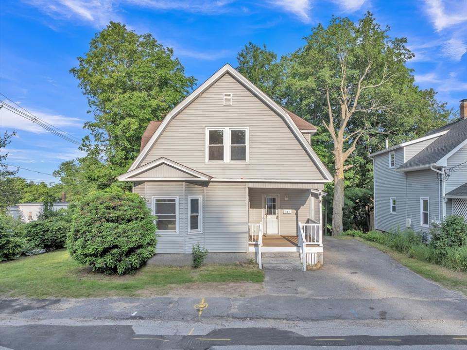 484 Rollstone St, Fitchburg, Massachusetts 01420