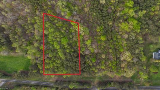 1125 Smith Road, Stoneville, Karolina Północna 27048, USA