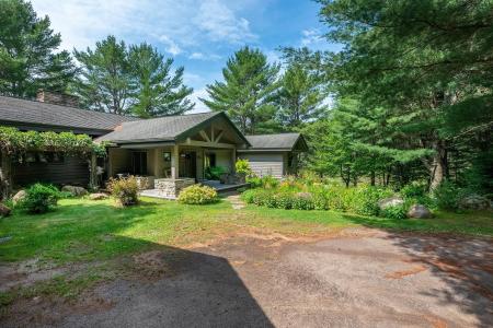 23493 Twist Lake Rd., Watersmeet, מישיגן 49969, ארצות הברית של אמריקה
