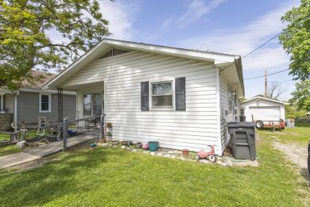 207 E Elm, Huntsville, Missouri 65259, USA
