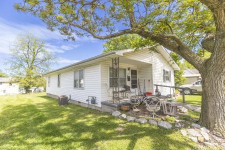207 E Elm, Huntsville, Missouri 65259