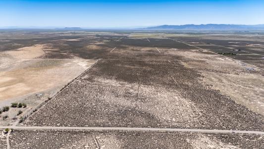 57 acres located on 4400 West, Beryl, 犹他州 84814, 美国