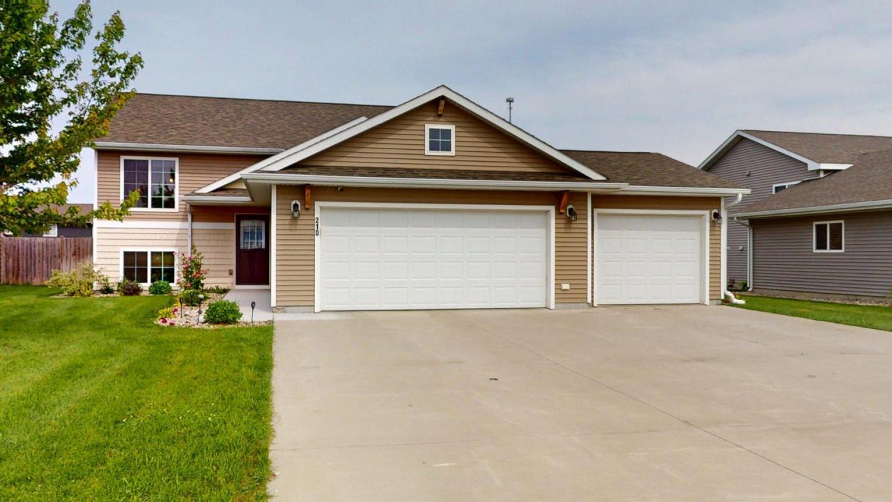 210 Lindsay Dr, Aurora, דרום דקוטה 57002, ארצות הברית של אמריקה