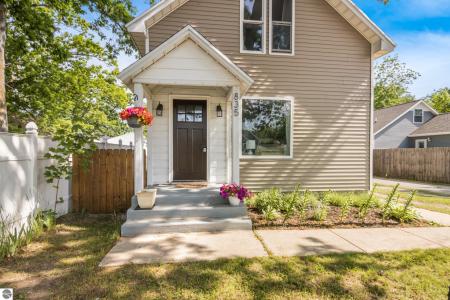 835 Hannah Avenue, Traverse City, Michigan 49686, USA