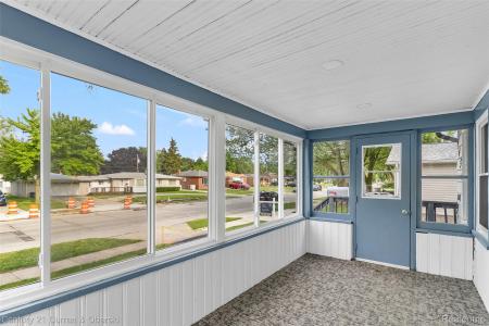 4454 Monroe Street, Dearborn Heights, Michigan 48125, Estados Unidos