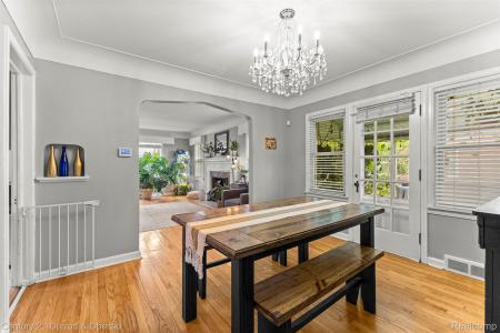 2283 23rd Street, Wyandotte, Michigan 48192, USA