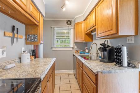 132 West, West Warwick, Rhode Island 02893, États-Unis