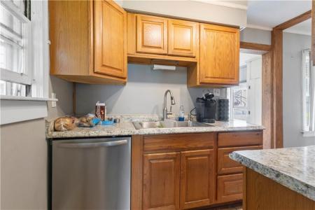 132 West, West Warwick, Rhode Island 02893, États-Unis