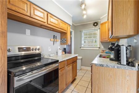 132 West, West Warwick, Rhode Island 02893, États-Unis