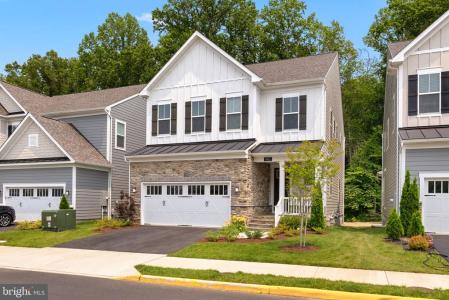 4615 Wood Glen Road, Fairfax, Virginia 22032, USA