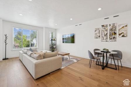 520 S ORCHARD DR 1, Bountiful, יוטה 84010, ארצות הברית של אמריקה