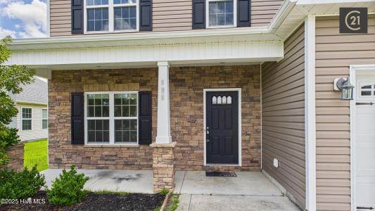 131 Cavalier Drive, Jacksonville, Северная Каролина 28546, Соединенные Штаты