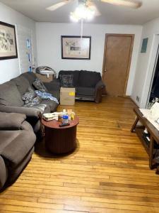 4021 E 14th Street, Des Moines, Iowa 50313, États-Unis