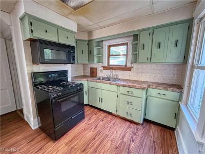421 Thornton Street E, Akron, オハイオ 44311, アメリカ合衆国