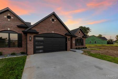 3709 Beechwood Court, Cape Girardeau, Missouri 63701, USA