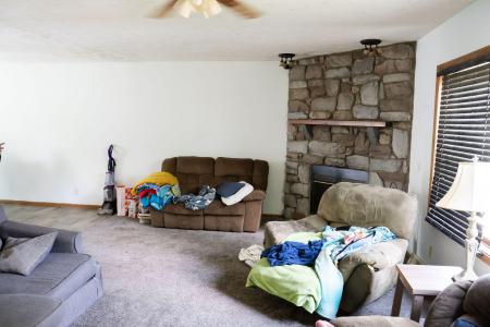 181 Spring Street, Hillsdale, Michigan 49242, États-Unis