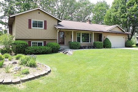 1020 Windy Ridge Drive, Sparta, Michigan 49345, USA