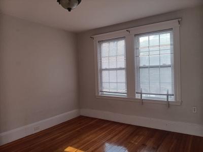 607 Fellsway #2, Medford, 麻薩諸塞州 02155, 美國