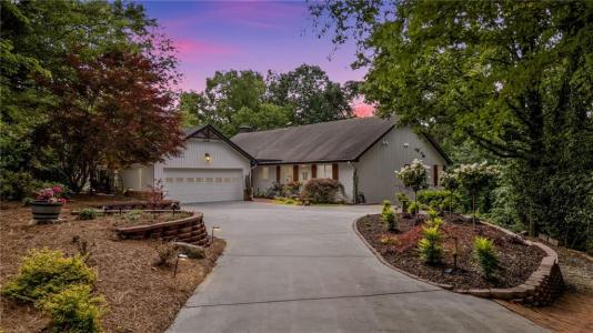 8180 Old Mill Drive, Gainesville, 죠지아 30506, 미국