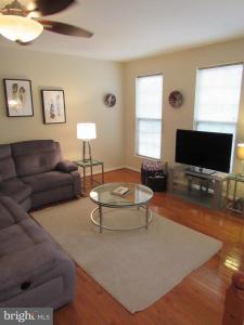 42783 Shaler Street, Chantilly, Virgínia 20152, Estados Unidos