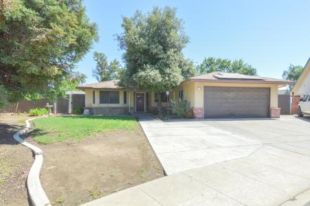 1325 Griffith Avenue, Clovis, Californie 93612, États-Unis