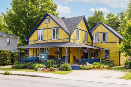 224Z Rue Merry N., Magog, Quebec J1X 2E8, Canadá