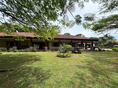 Urbanización Río Oro , Río Oro Uruca Santa Ana, San José 00001, Costa Rica