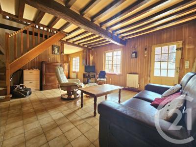 Estrees St Denis, Picardie 60190, Frankreich