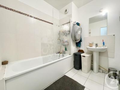 L Ile St Denis, איל-דה-פרנס 93450, צרפת 