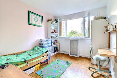 Les Lilas, Île-de-France 93260, France