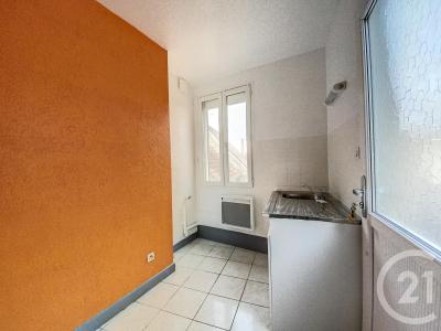 St Pourcain Sur Sioule, 奥弗涅 03500, 法国