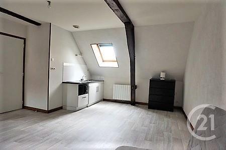 St Pourcain Sur Sioule, 奥弗涅 03500, 法国