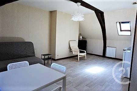 St Pourcain Sur Sioule, 奥弗涅 03500, 法国