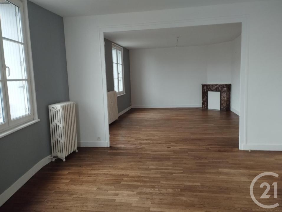 Domfront En Poiraie, Basse-Normandie 61700, 프랑스