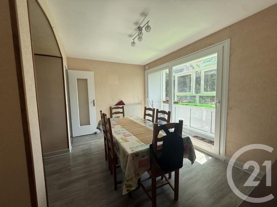 Montfermeil, Île-de-France 93370, 프랑스