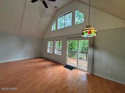 10 Parkwood Drive, Lake Ariel, ペンシルベニア 18436, アメリカ合衆国
