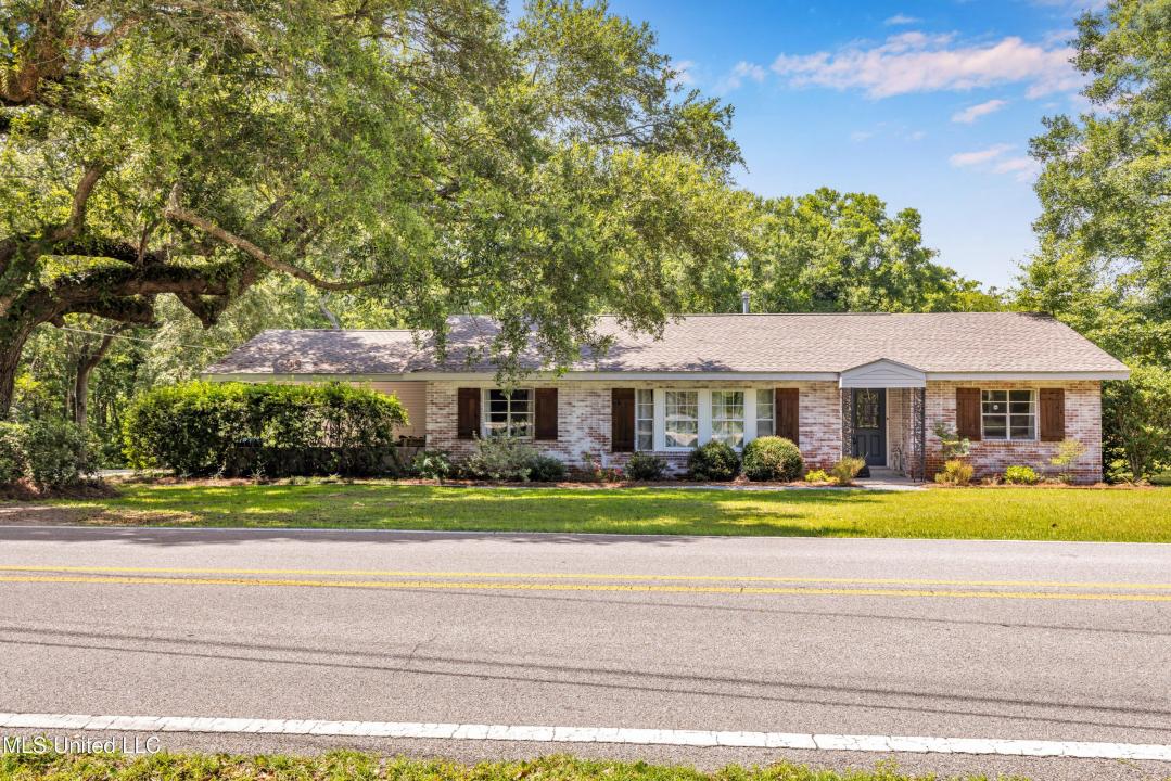 600 Graveline Road, Gautier, Mississippi 39553, Estados Unidos