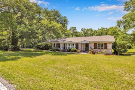 600 Graveline Road, Gautier, Mississippi 39553, Estados Unidos